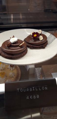 Tourbillon